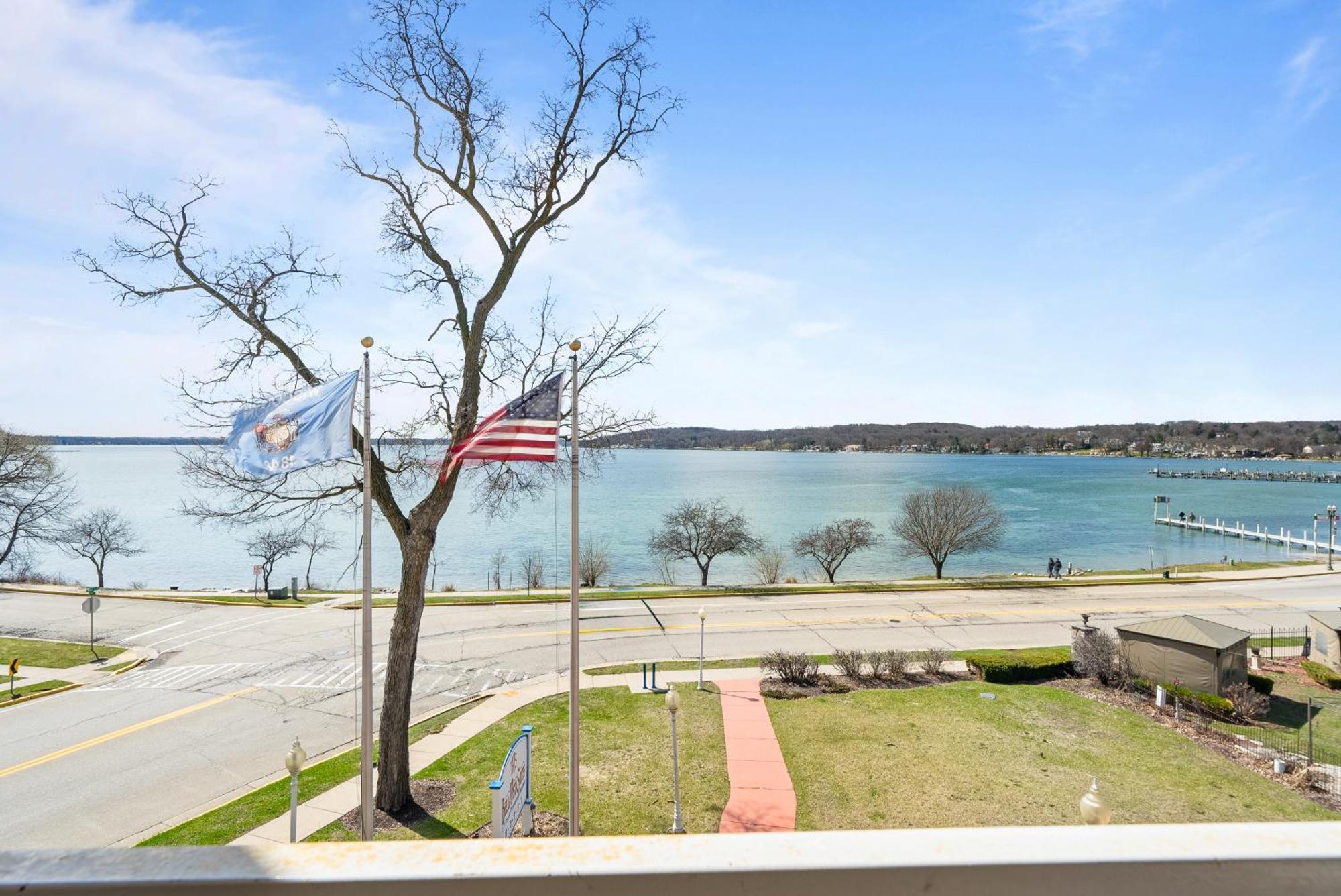 Bella Vista Suites Lake Geneva Exterior foto